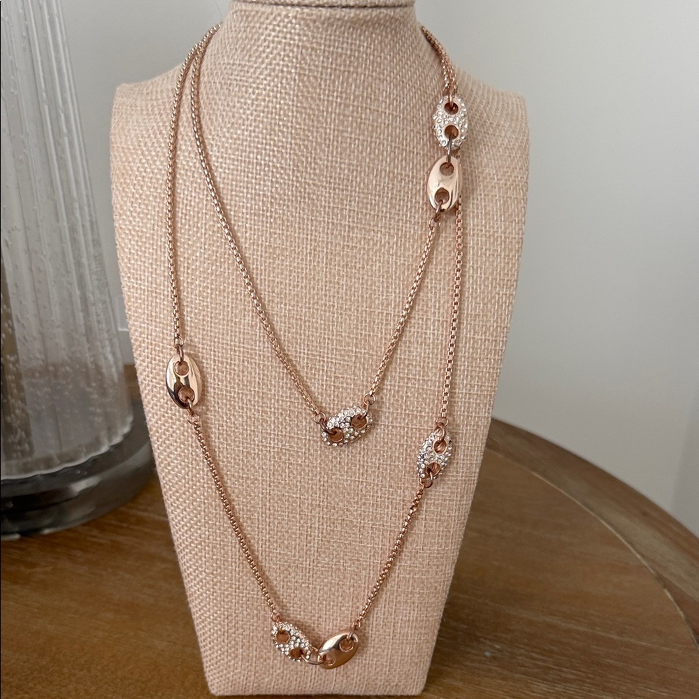 Cache Elegant Rose Gold Necklace with Crystal Accents